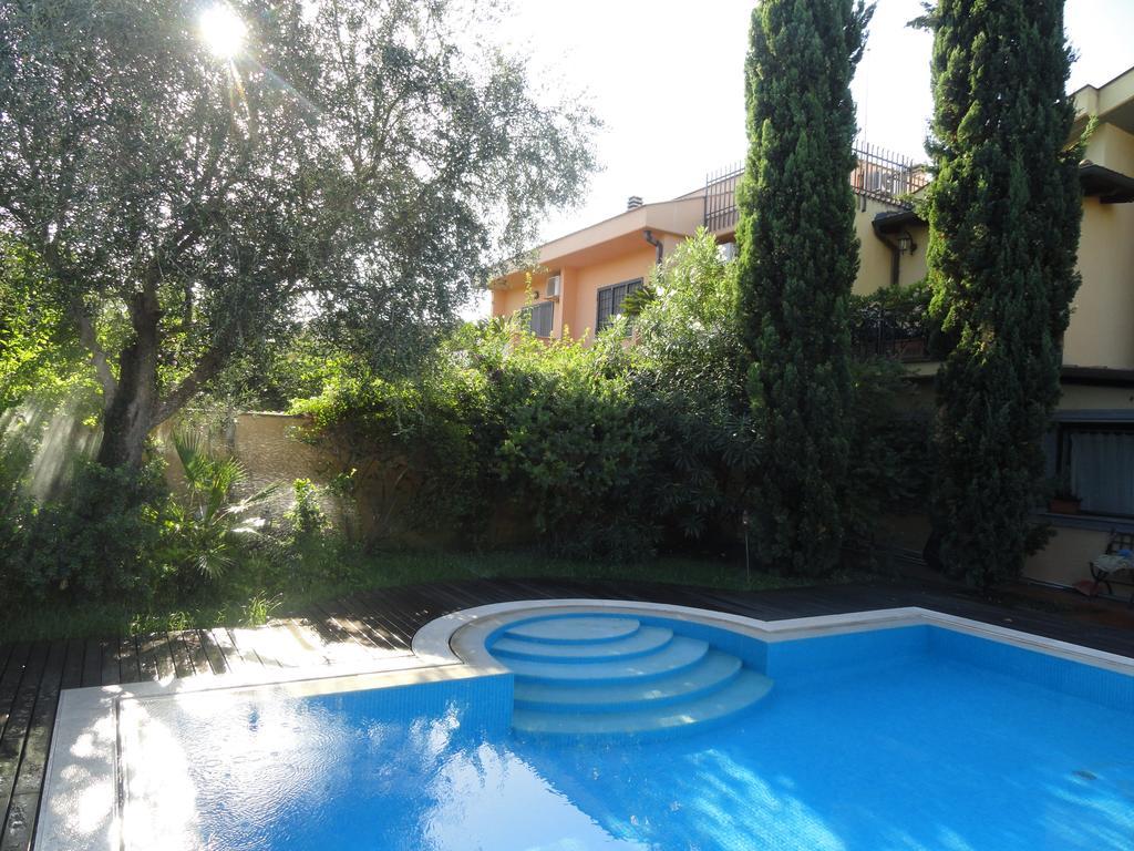 B&B Le Lanterne Casal Palocco Exterior foto